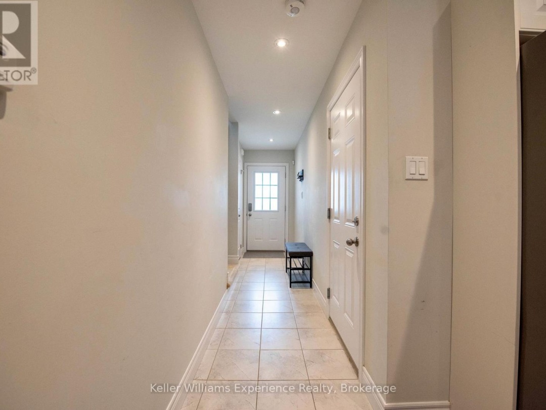 31 NICOLE PARK COURT, Bracebridge (Macaulay)