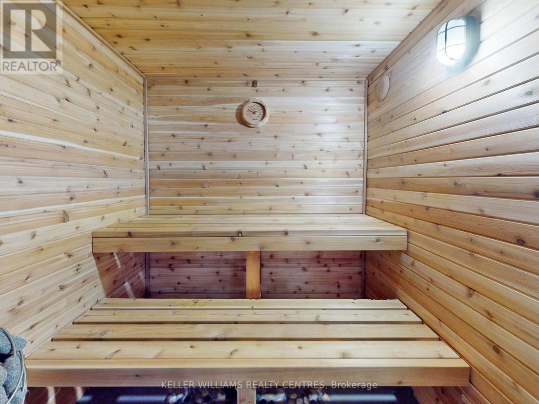 2 THOROUGHBRED DRIVE, 