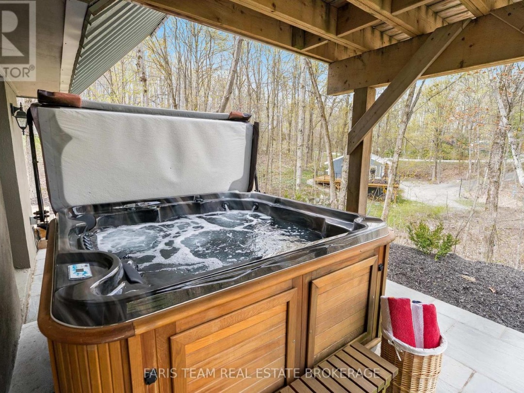 46 HURONWOODS DRIVE, Oro-Medonte (Sugarbush)