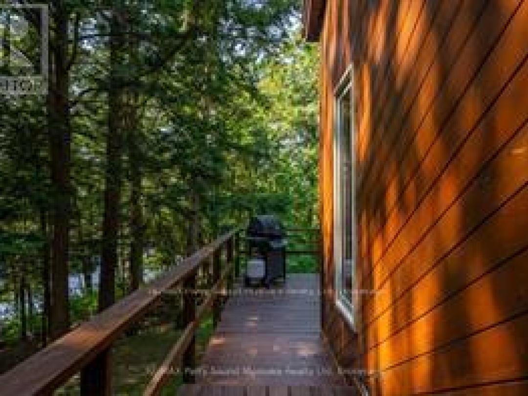 18 MEHARG DRIVE, Manitouwabing Lake