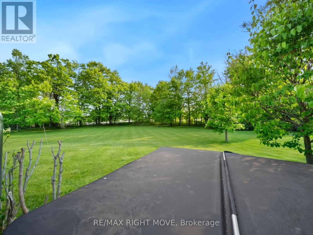 4672 ZACHARY CRESCENT, Ramara (Atherley)