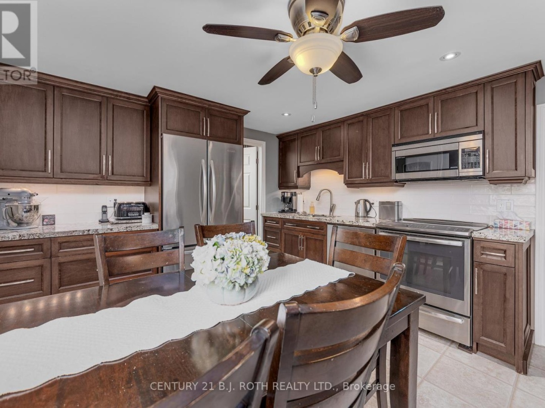 175 CEDAR ISLAND ROAD, 