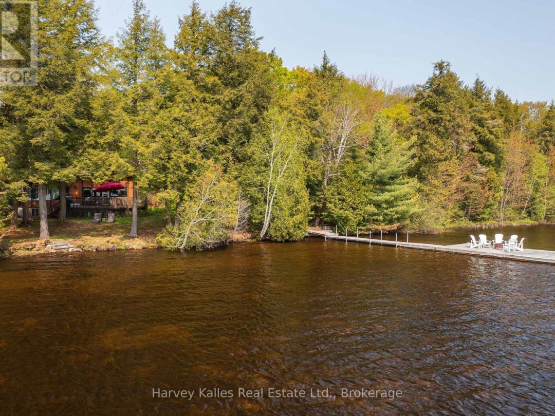 1033 SCOTT LANE, Oxbow Lake