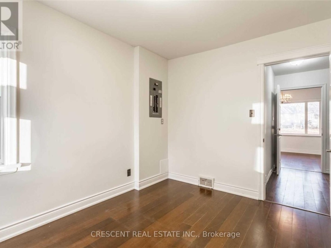 261 BARRIE ROAD, 