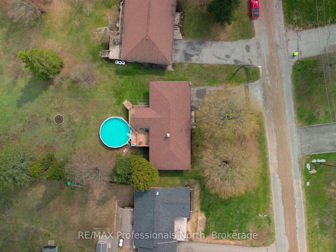 6 KNOB HILL COURT, Minden Hills (Anson)