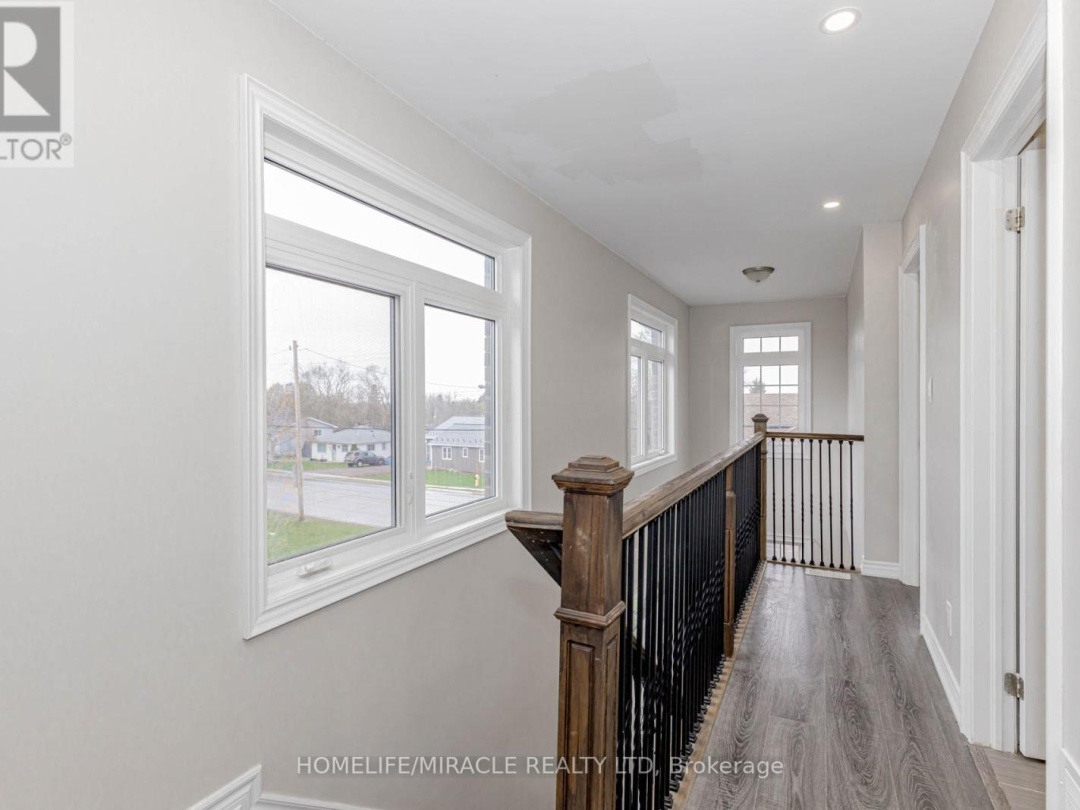 637 Simcoe Street, Brock (Beaverton)