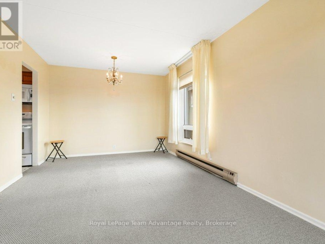 103 - 100 BEACONVIEW HEIGHTS, 