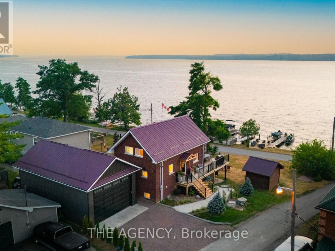 11 FIFTH STREET, Sturgeon Lake