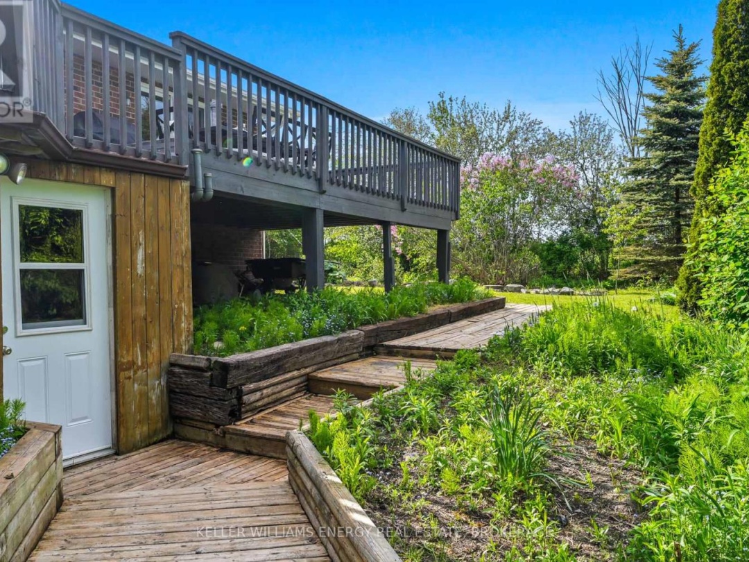 456 County Road 46, Kawartha Lakes (Mariposa)