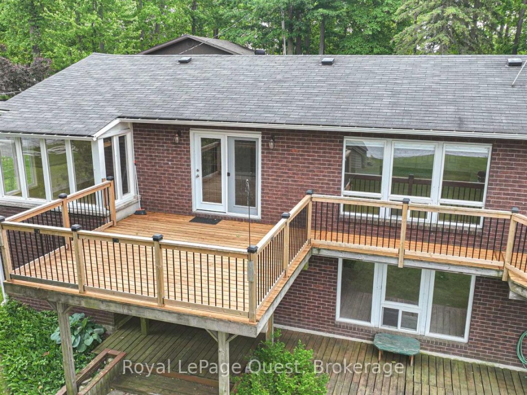 27 HEYDEN AVENUE, Lake Simcoe