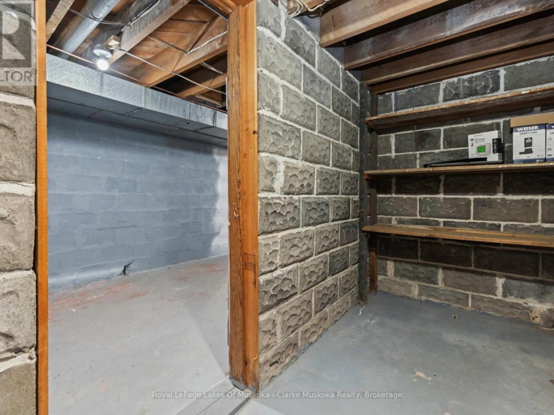 57 CASCADE STREET, Parry Sound