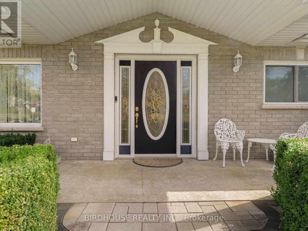 145 BEEHIVE DRIVE, Sturgeon Lake