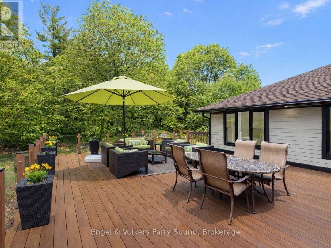 49 REGENCY DRIVE, Richmond Lake