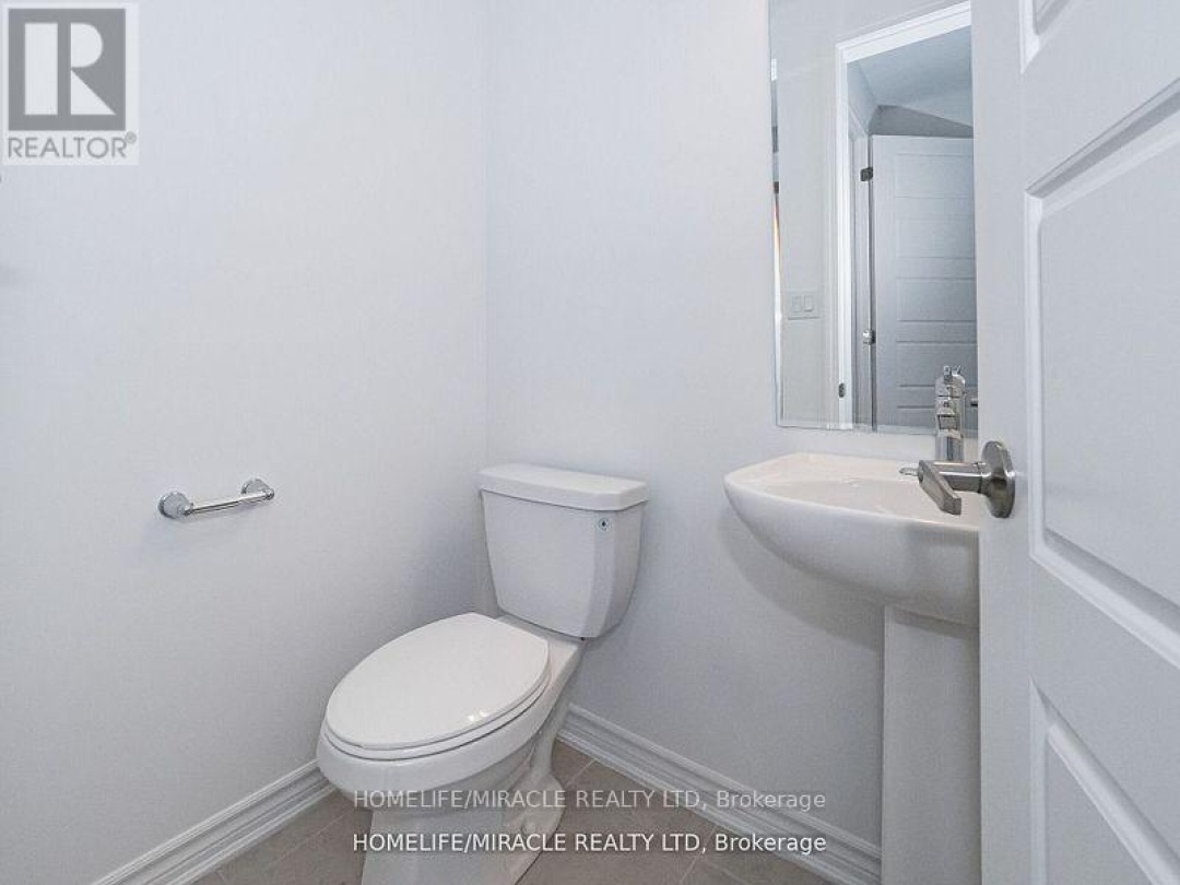 28 Dyer Crescent, Bracebridge (Macaulay)