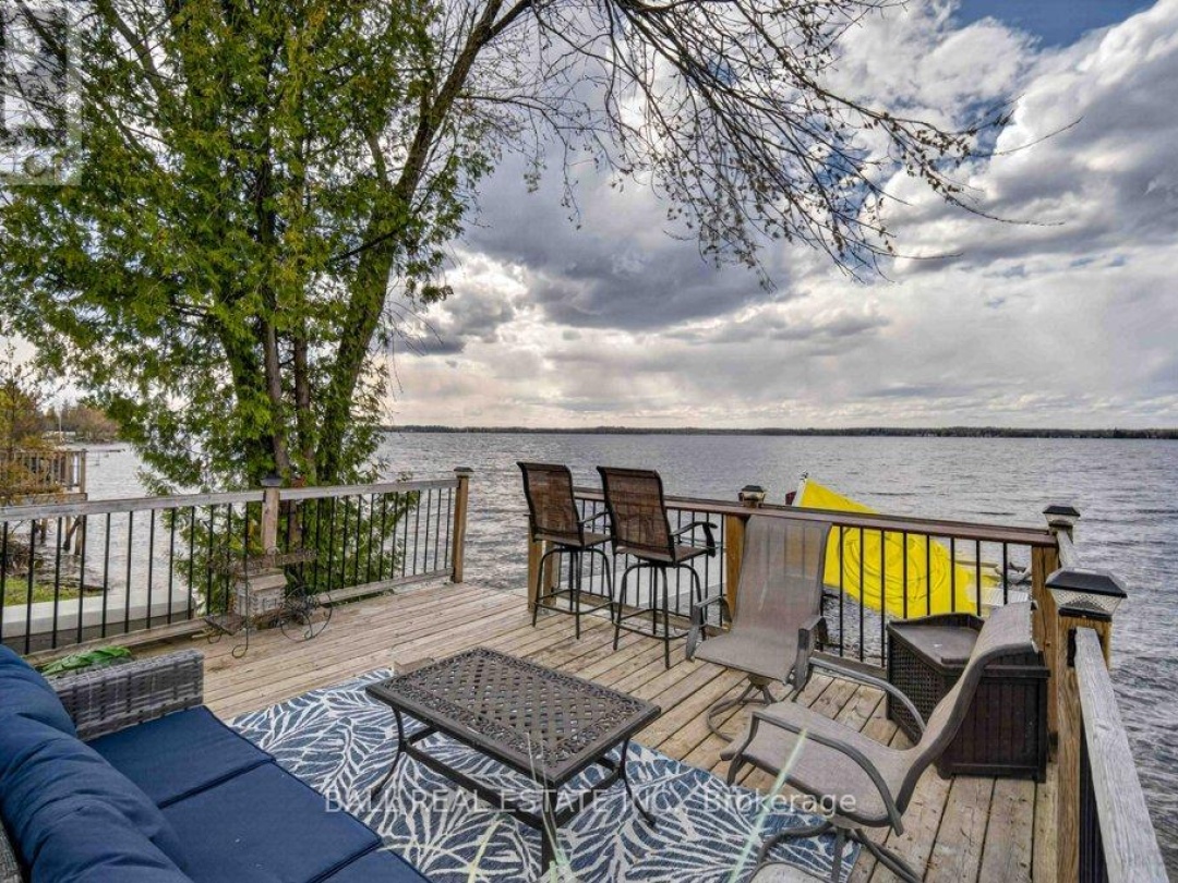 769 CEDAR GLEN ROAD, Sturgeon Lake