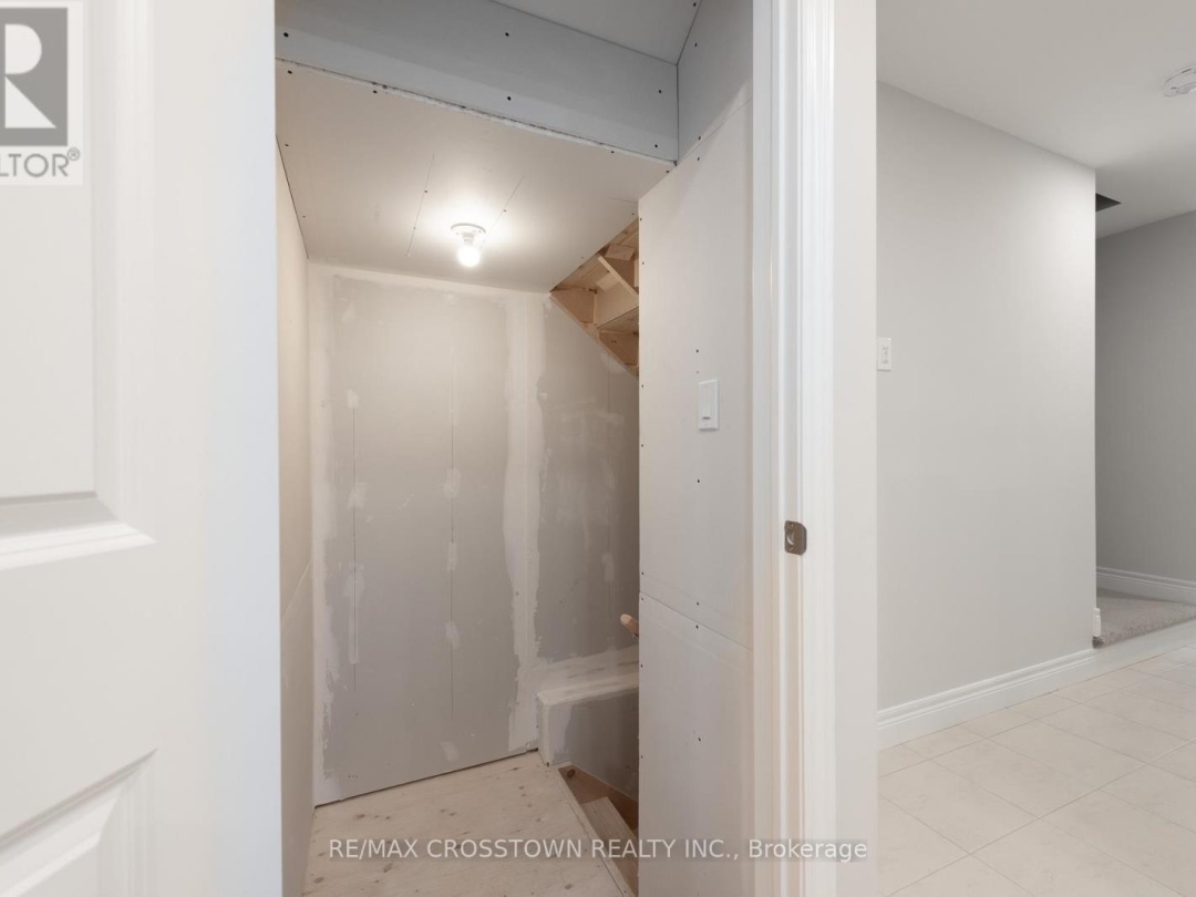 22 MCCONNELL CRESCENT, Bracebridge (Macaulay)