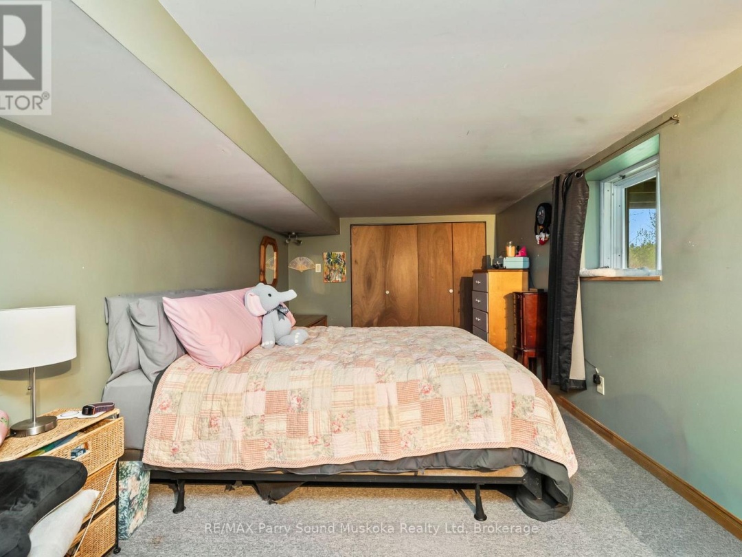 54 PINERIDGE DRIVE, McDougall