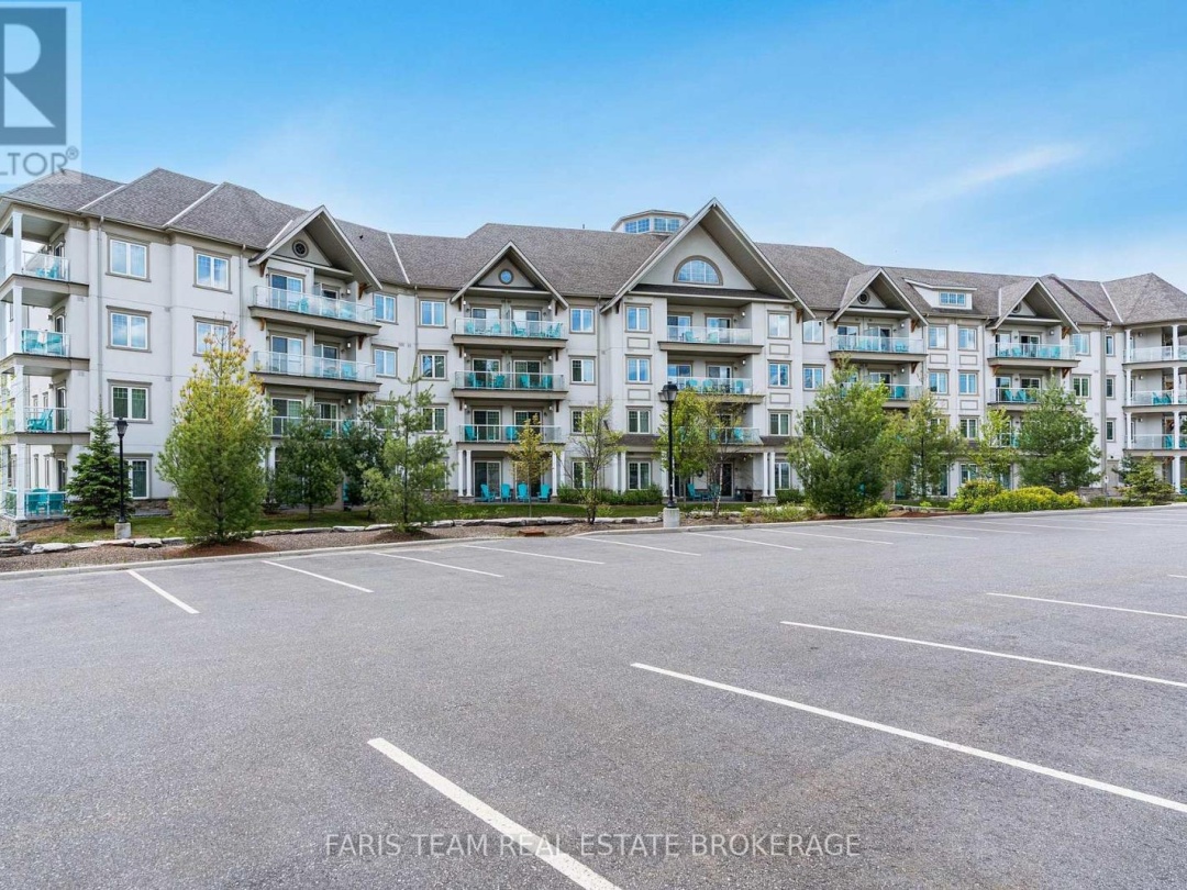 218 - 25 PEN LAKE POINT ROAD, 