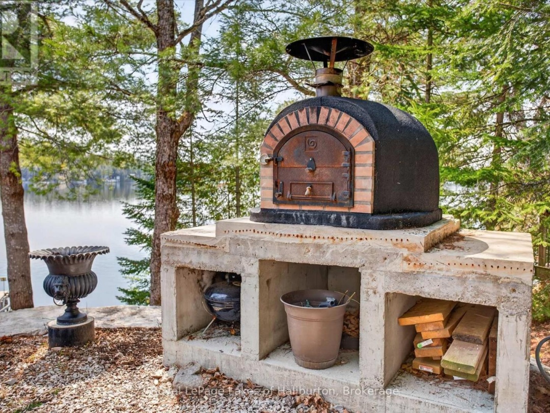 54 CLEARVIEW DRIVE, Crystal Lake
