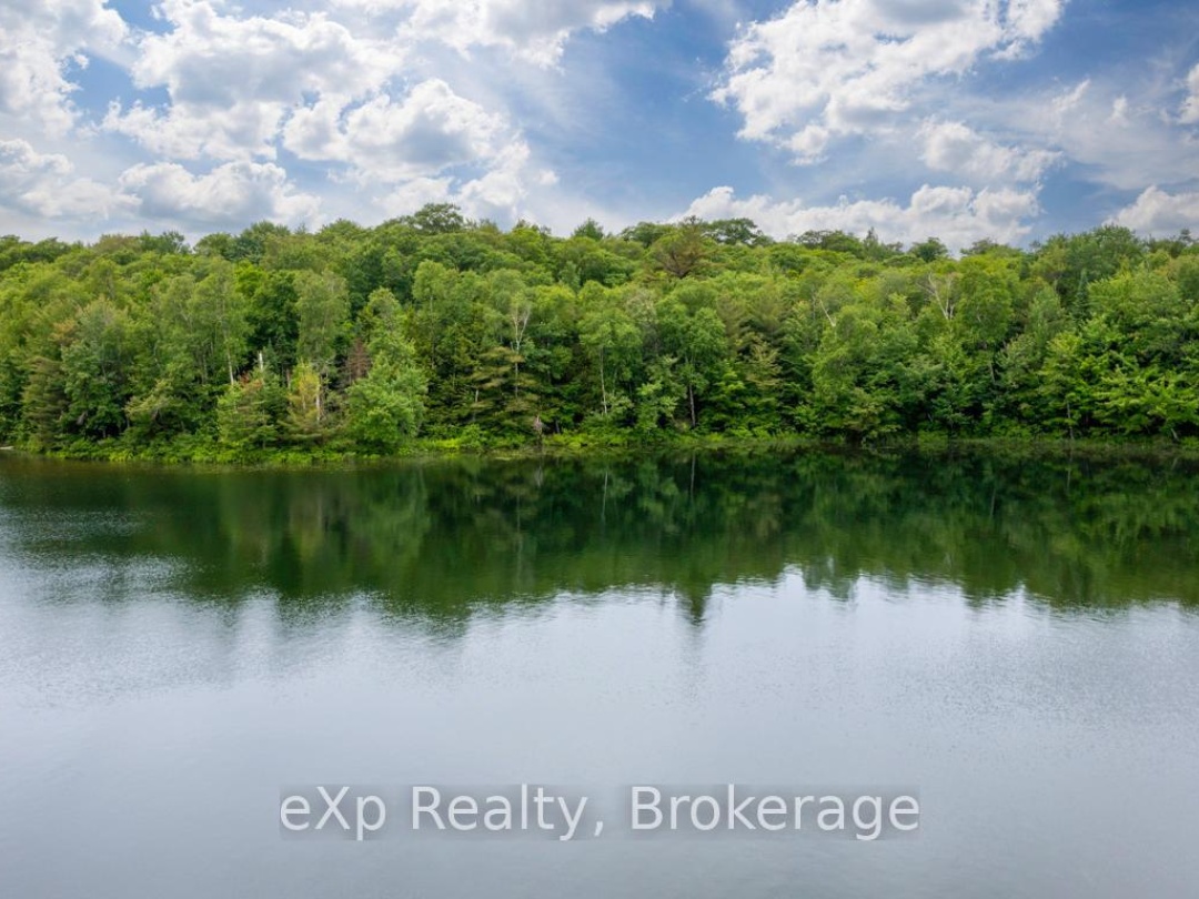 3 KINGFISHER ROAD, Trout Lake