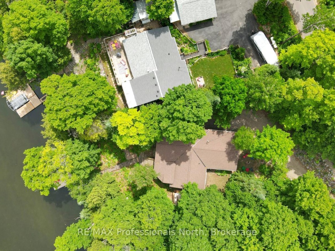 1039 MINK ROAD, Long Lake