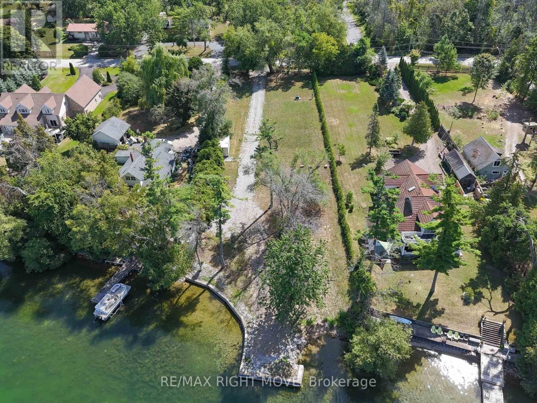 135 CREIGHTON STREET S, Lake Simcoe