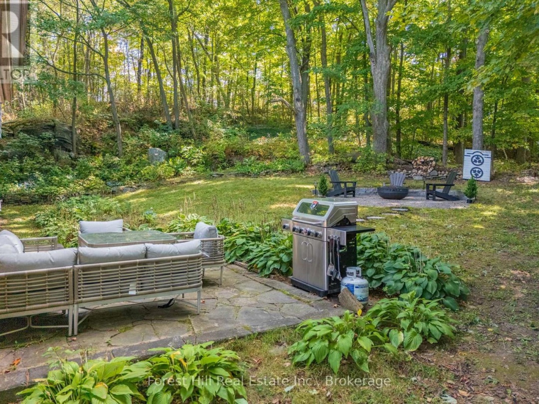 1 MAPLECREST COURT, Huntsville (Chaffey)