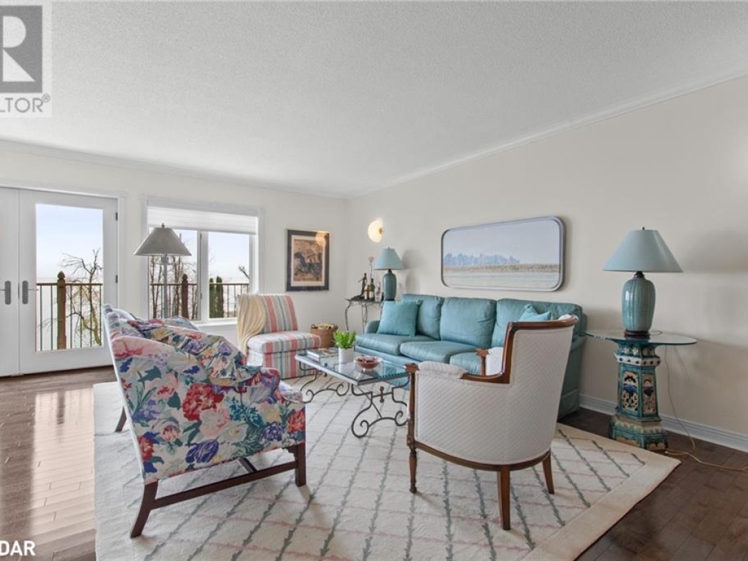 9 BLUERIDGE Crescent, Lake Simcoe