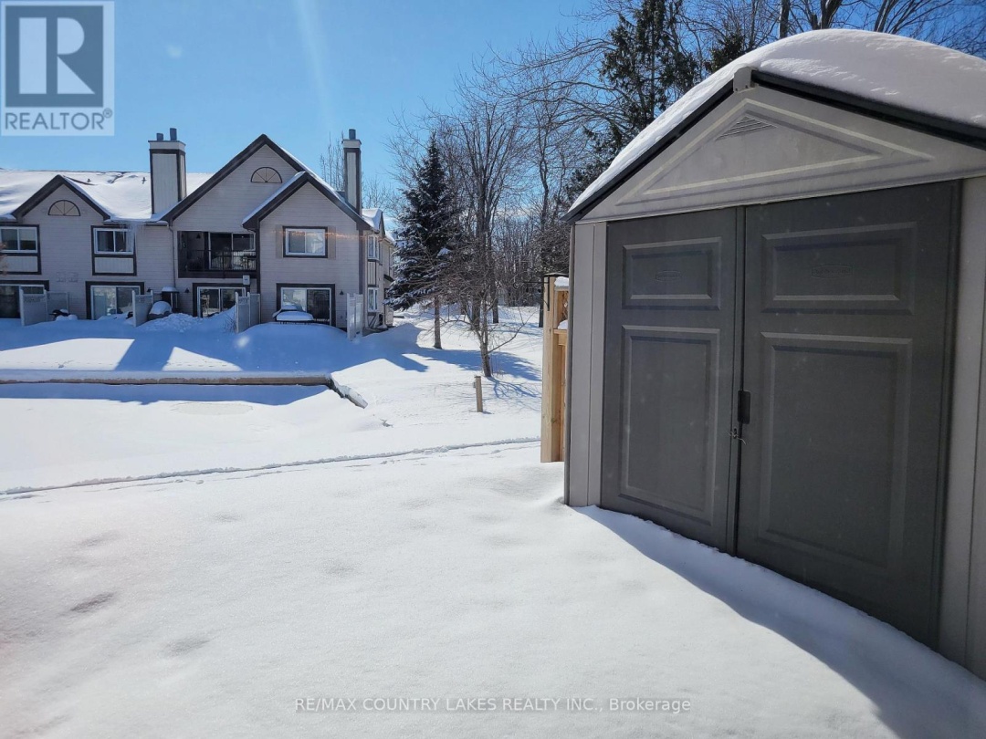 35 - 21 LAGUNA PARKWAY, Lake Simcoe