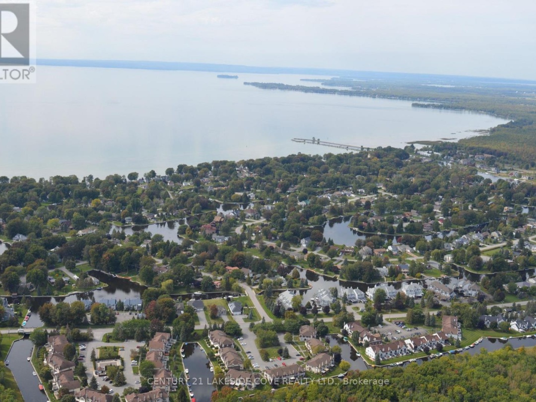 15 - 71 LAGUNA PARKWAY, Lake Simcoe