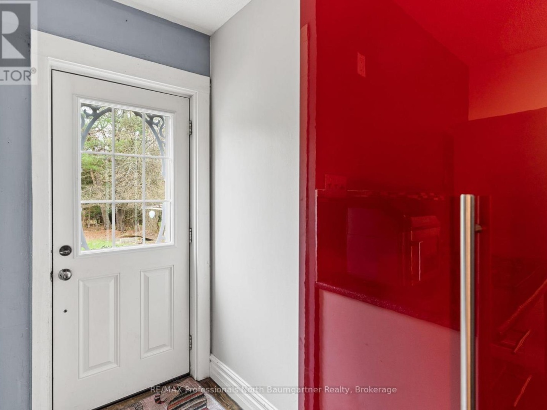 10752 COUNTY ROAD 503, Highlands East (Glamorgan)
