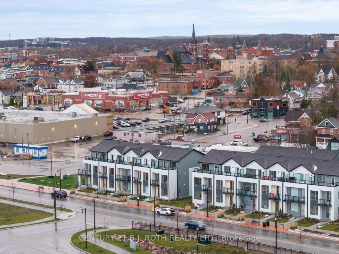 UNIT 12N - 89 LIGHTFOOT DRIVE, 