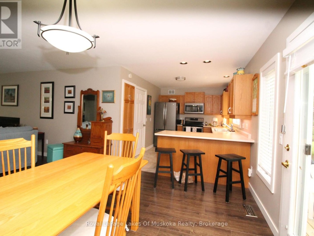 30 Hedgewood Lane, Gravenhurst (Muskoka (S))