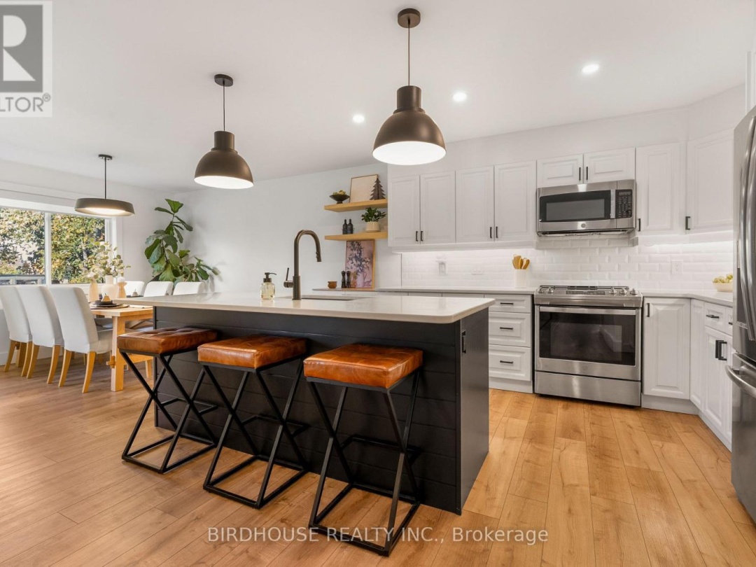 50 BIRCH CRESCENT, Kawartha Lakes (Bobcaygeon)