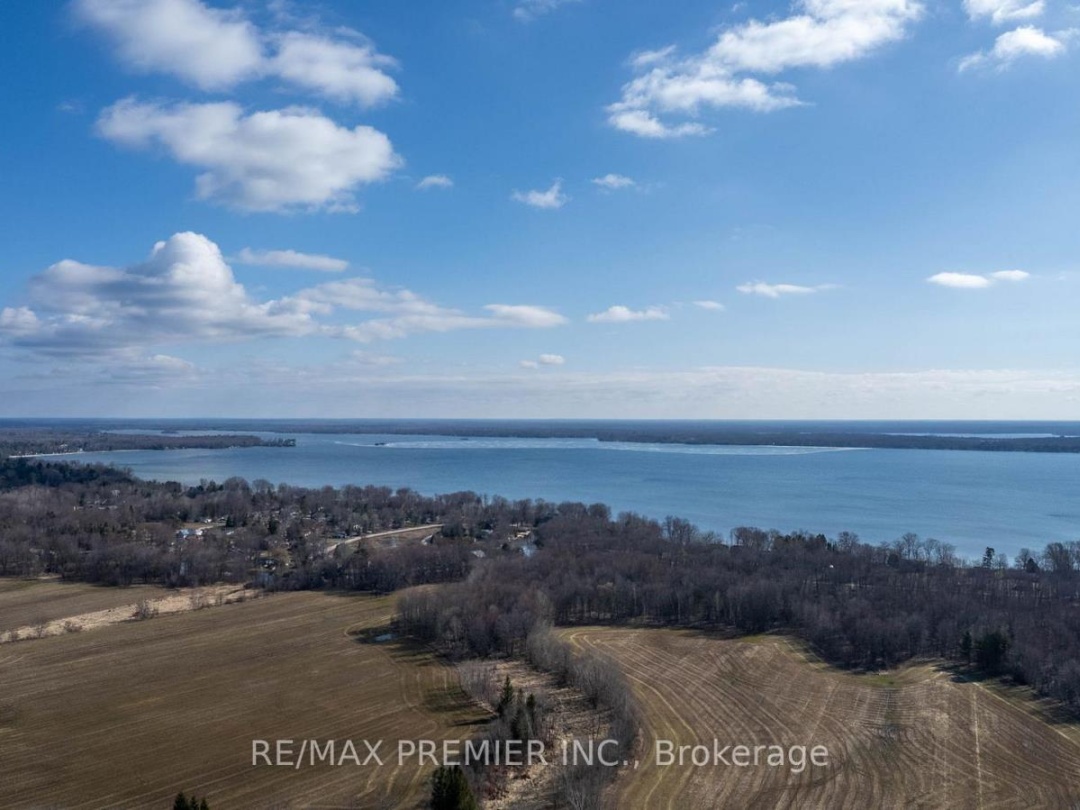 8665 HWY 11, Severn (West Shore)