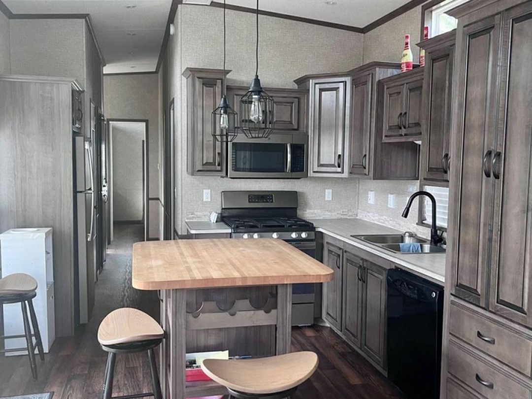 30 - 2152 COUNTY 36 ROAD, Emily Creek