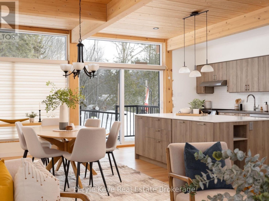 144 SHIER STREET, Bracebridge (Macaulay)