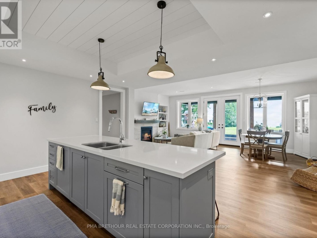 48 PLEASANT VIEW CRESCENT, Lake Scugog