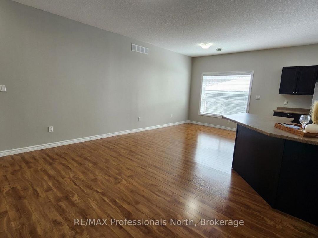 33 GOODWIN DRIVE, Huntsville (Chaffey)