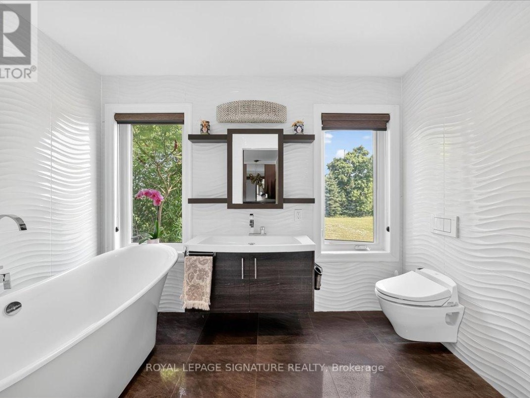 27900 THORAH SIDE ROAD, 