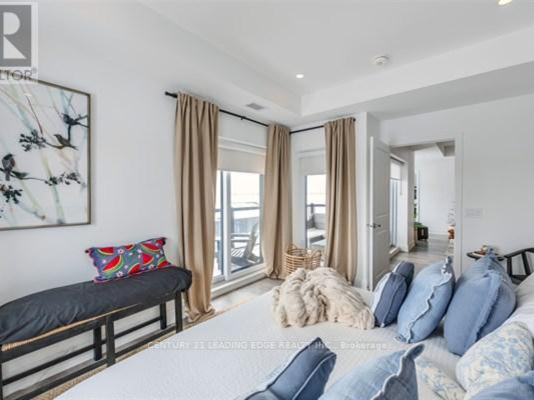 301 - 19B WEST STREET, Cameron Lake