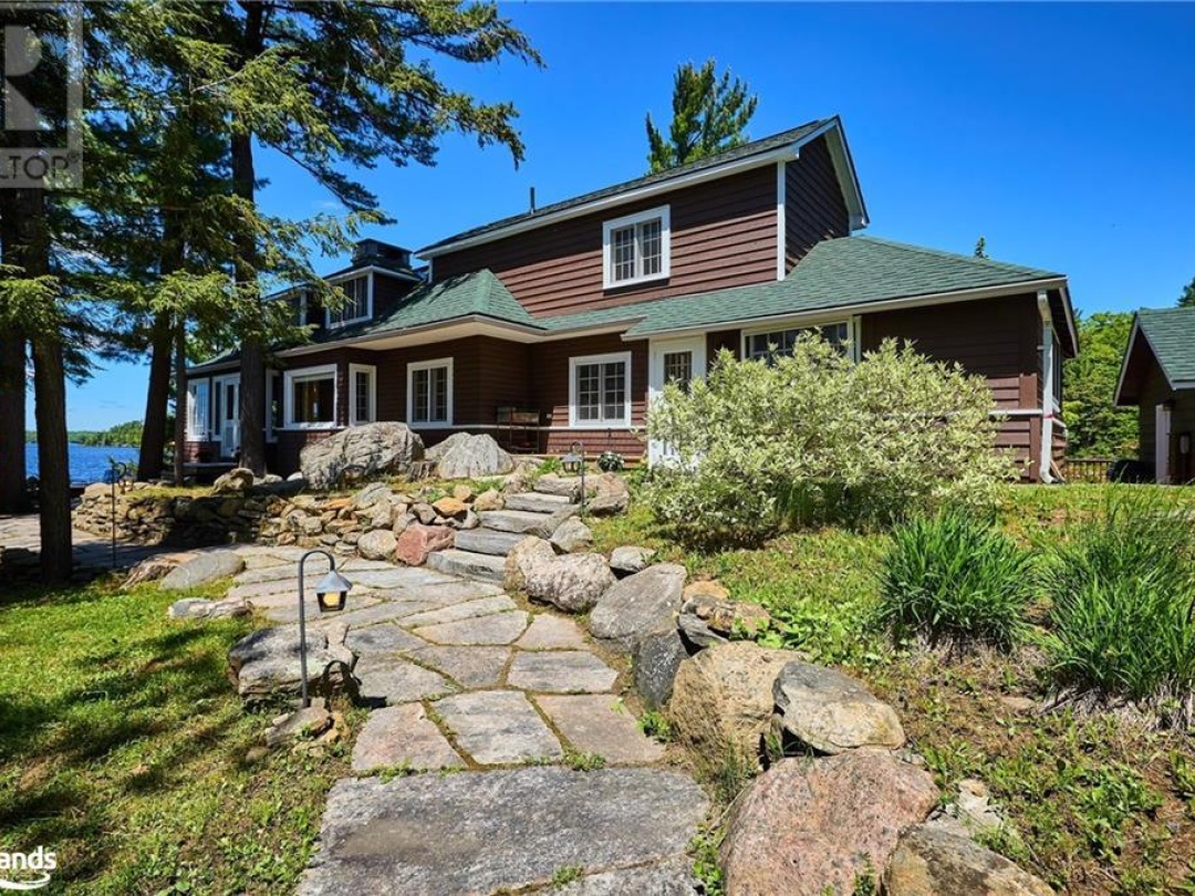 1 David Island, Lake Muskoka