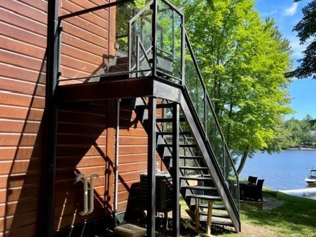 170 HILL STREET, Lake Muskoka