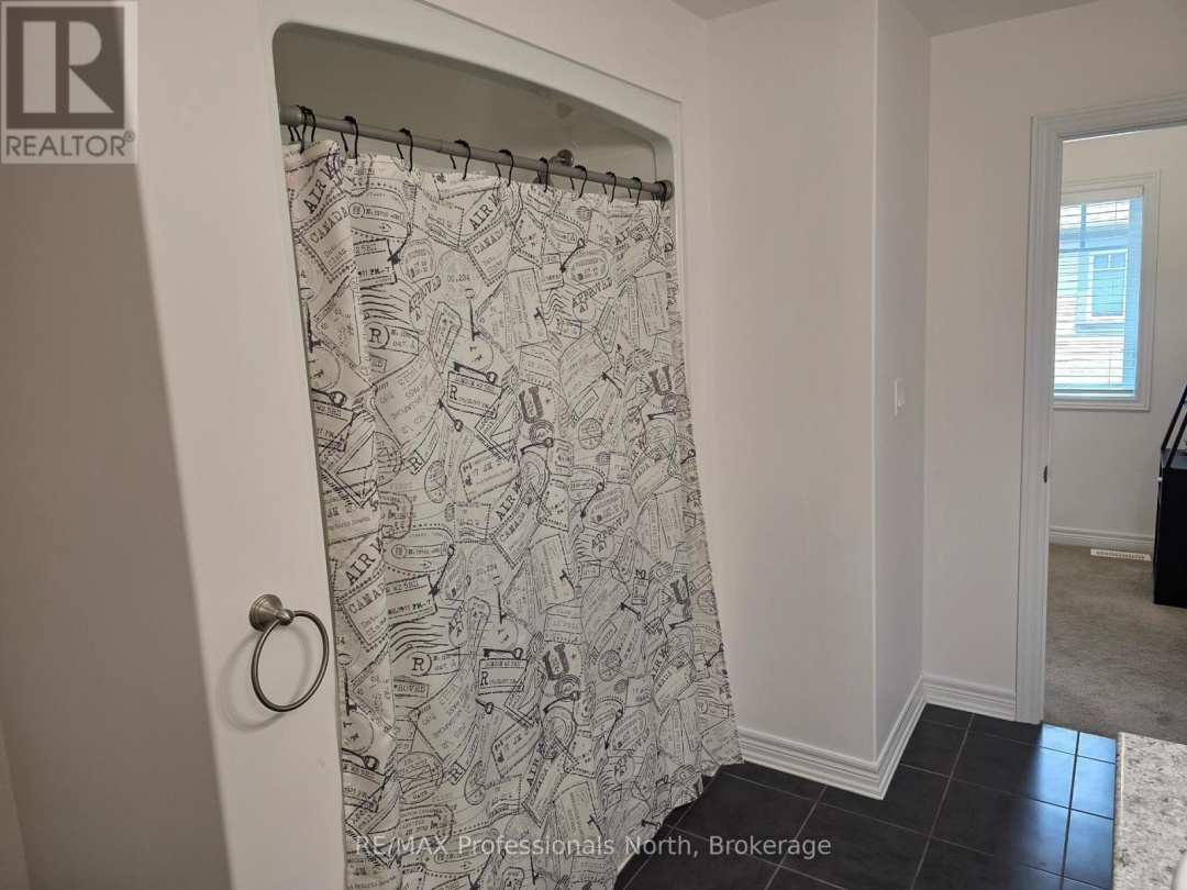 8 SPALDING CRESCENT, Huntsville (Chaffey)