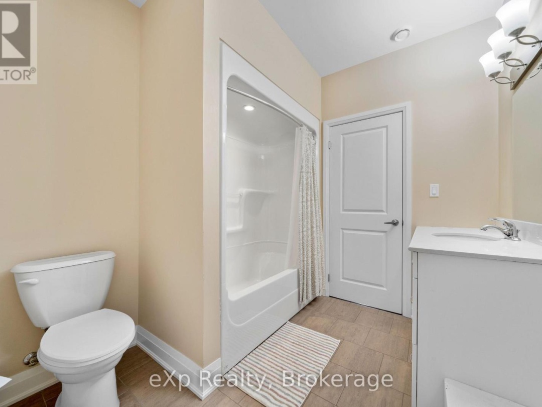 302 - 20A SILVER BIRCH COURT, Parry Sound