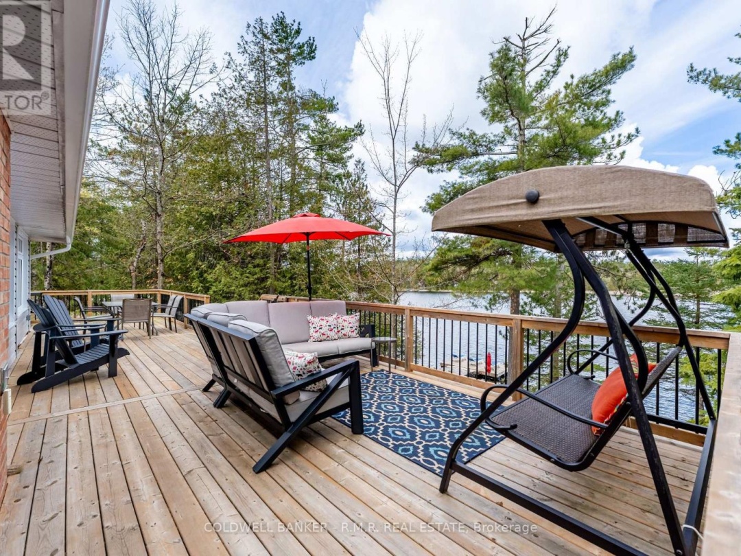63 LITTLE SILVER LAKE WAY, Little Silver Lake