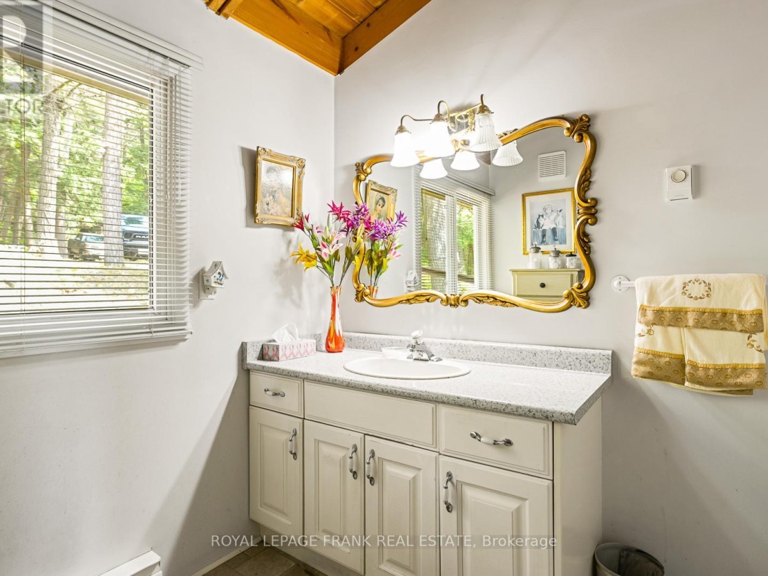 1452 RACKETY TRAIL ROAD, Little Bob Lake