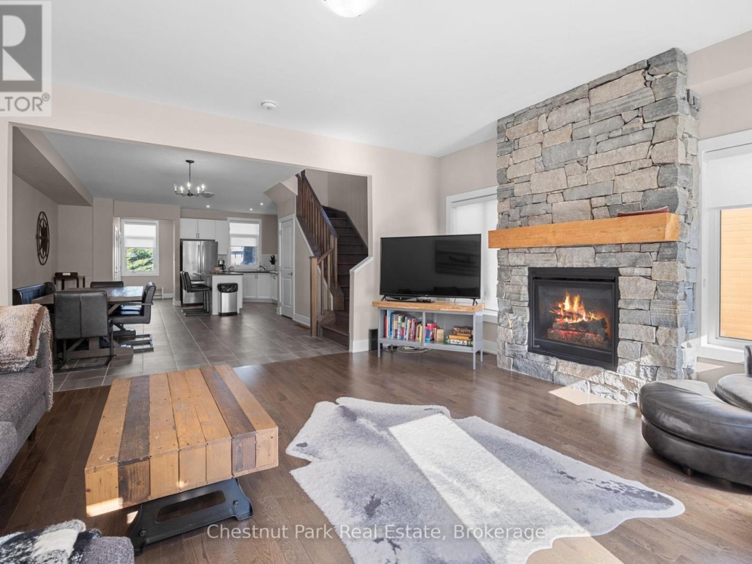 45 ROCKMOUNT CRESCENT, Gravenhurst (Muskoka (S))