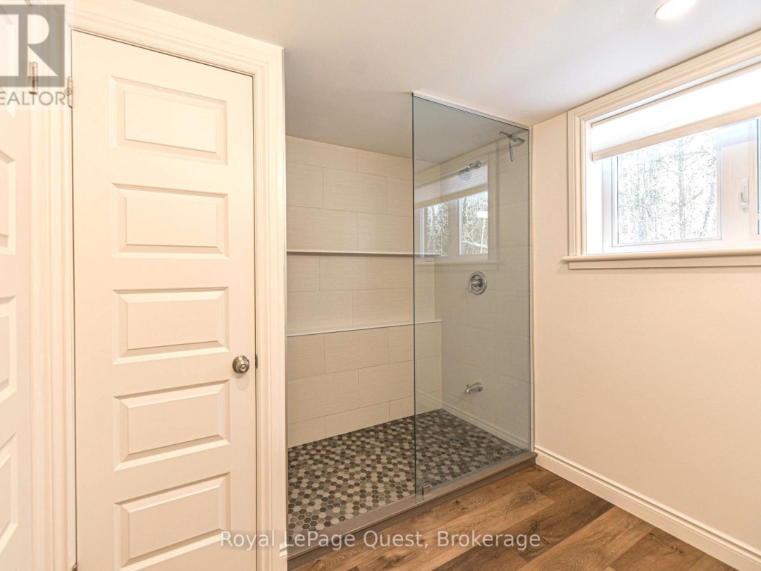 2044 MARCHMONT ROAD, 