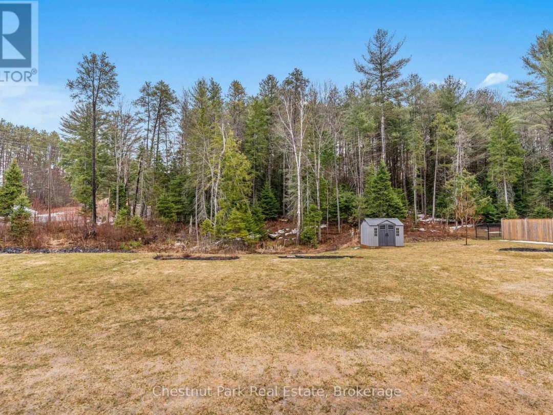 76 SELKIRK DRIVE, Huntsville (Chaffey)